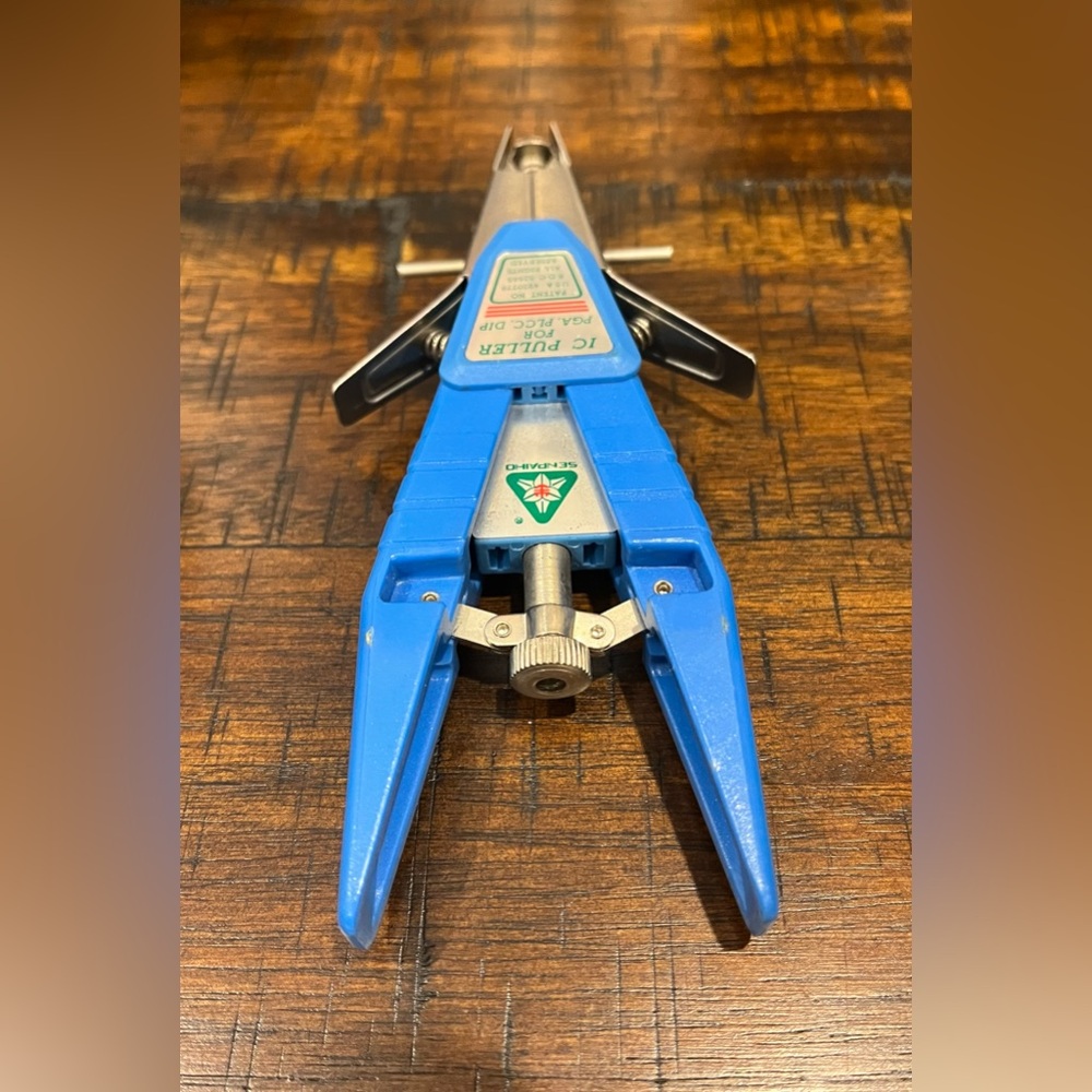IC puller